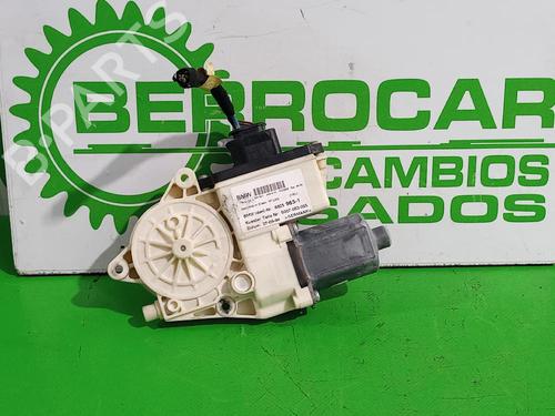 Left front window motor BMW X3 (E83) 2.0 d | BP31545132E21 - Image 3