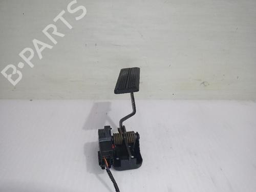 Used Pedal CHRYSLER VOYAGER / GRAND VOYAGER III (GS_, NS_) 2.5 TD (116 hp) 31557765