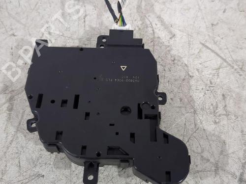 Used Electronic module Electronic module TOYOTA COROLLA Hatchback (_E21_, _EA1_, _EH1_) 1.8 VVTi Hybrid (ZWE219) (140 hp) 32461995 32461995