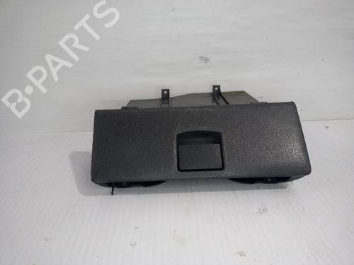 Used Glove box CHEVROLET MATIZ (M200, M250) 1.0 (67 hp) 31555831