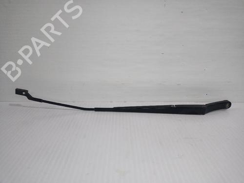 Used Front windshield wiper arm VW TOURAN (5T1) 1.6 TDI (110 hp) 31555614