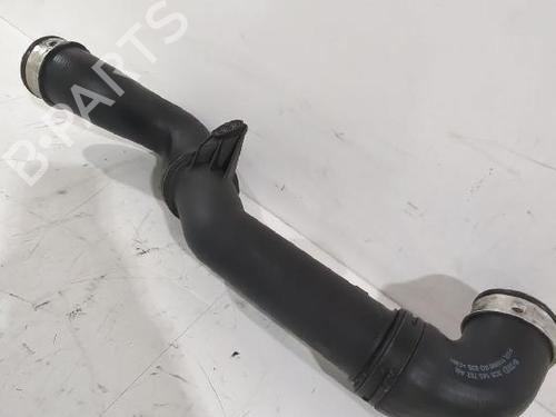 Rør SEAT LEON (1P1) 1.9 TDI (105 hp) 31563519