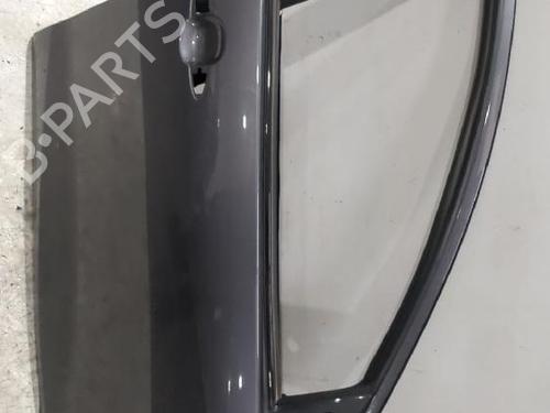 Used Right front door TOYOTA YARIS (_P21_, _PA1_, _PH1_) 1.5 Hybrid (MXPH11) (92 hp) 31567048