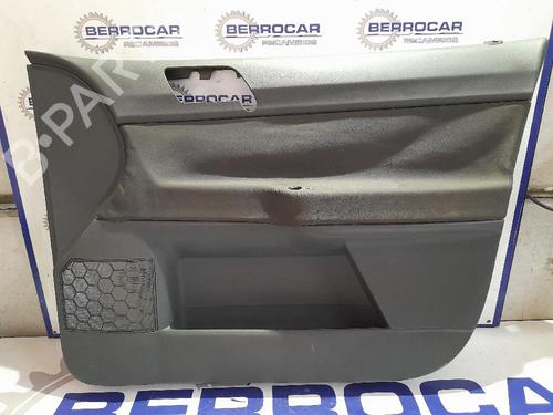 Høyre frontpanel VW POLO IV (9N_, 9A_) 1.2 (54 hp) 31570808