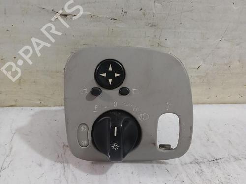 Forlygtekontakt MERCEDES-BENZ CLK (C209) CLK 240 (209.361) (170 hp) 31564362