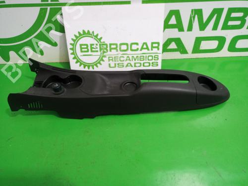 middle-console-lancia-ypsilon-843_-2003-2004-2005-2006-2007-2008-2009-2010-2011-38861507 main image