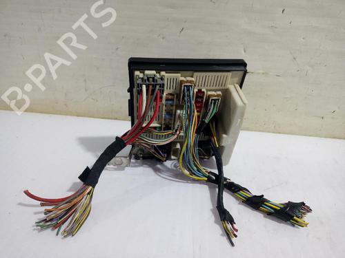 Used Fuse box Fuse box RENAULT SCÉNIC II (JM0/1_) [2003-2010] 31677481 31677481