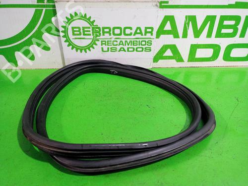 Gummiliste Gummiliste CITROËN C5 II (RC_) 1.6 HDi (RC8HZB) (109 hp) 33810467 33810467