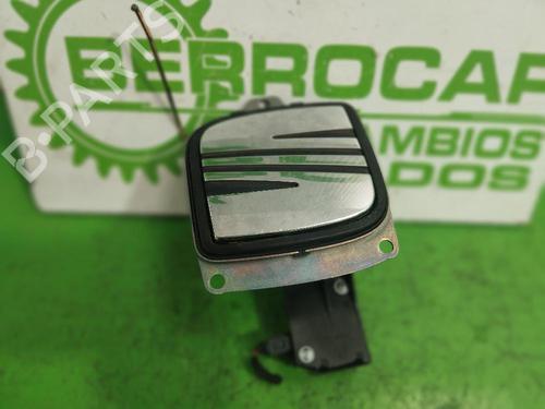 Used Tailgate handle SEAT IBIZA III (6L1) 1.9 TDI (131 hp) 31546145