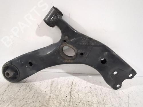Right front suspension arm TOYOTA AURIS (_E15_) 1.6 (ZRE151_, ZRE151R) | BP31566630M13