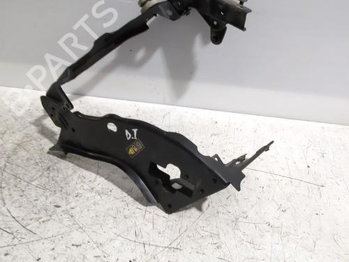 Used Left headlight support Left headlight support 38865554 38865554