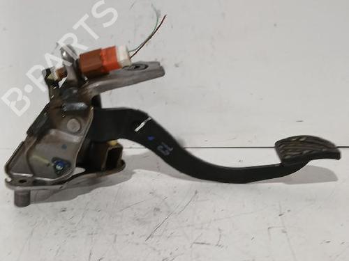 Used Clutch pedal Clutch pedal NISSAN JUKE (F15) 1.5 dCi (110 hp) 32489199 32489199