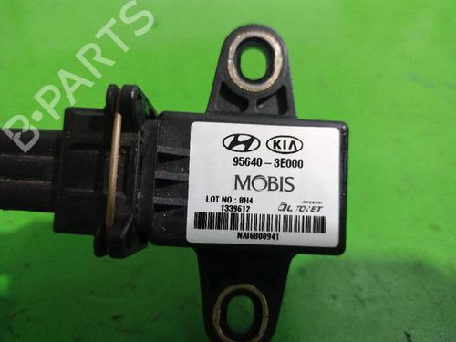 Electronic sensor KIA SORENTO I (JC) 2.5 CRDi | BP31551626M84 - Image 3