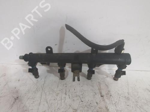 Used Injection rail CITROËN C3 I (FC_, FN_) 1.4 i (73 hp) 31565121
