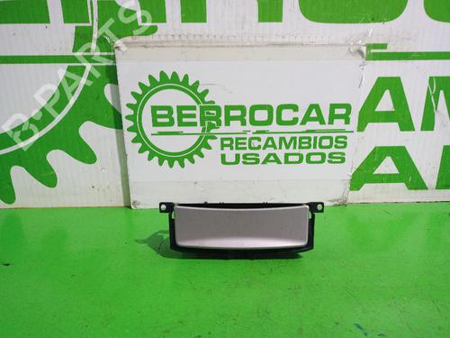 Cenicero FORD S-MAX (WA6) 2.0 TDCi (140 hp) 31551169