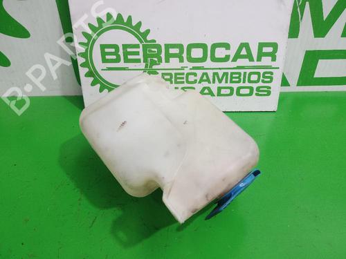 Used Windscreen washer tank Windscreen washer tank 31544667 31544667