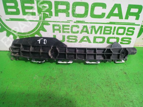 Used Rear bumper bracket TOYOTA AURIS (_E18_) 1.2 (NRE185_, NRE185R) (116 hp) 32657742
