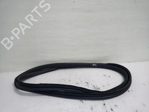 Gummiliste Gummiliste HONDA ACCORD VII (CL, CN) 2.2 i-CTDi (CN1) (140 hp) 31557617 31557617