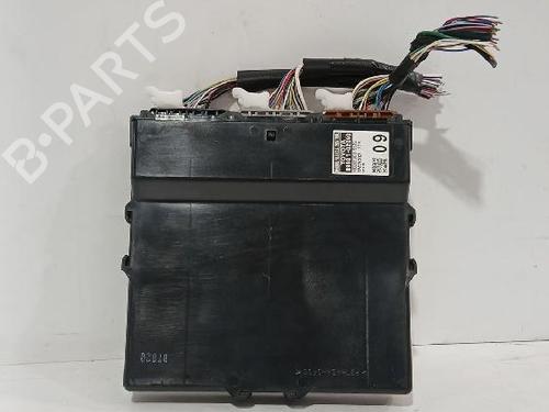 Used Electronic module Electronic module TOYOTA COROLLA Hatchback (_E21_, _EA1_, _EH1_) 1.8 VVTi Hybrid (ZWE219) (140 hp) 31567728 31567728