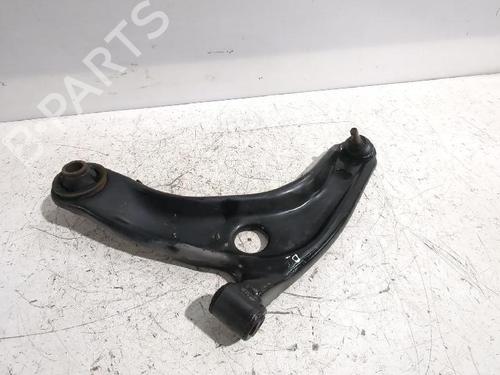 Used Left front suspension arm TOYOTA YARIS (_P9_) 1.33 VVT-i (NSP90_, NSP90R) (100 hp) 32466175
