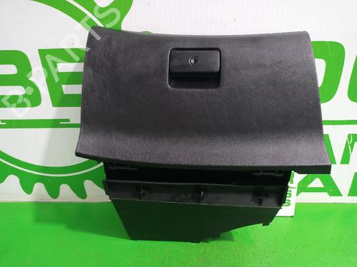 Used Glove box PEUGEOT 307 Break (3E) 1.6 16V (109 hp) 31546708