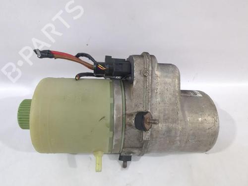 Used Steering pump Steering pump VW POLO IV (9N_, 9A_) 1.9 SDI (64 hp) 33746860 33746860