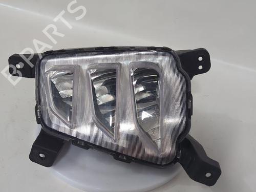 Used Right front fog light Right front fog light 38196687 38196687