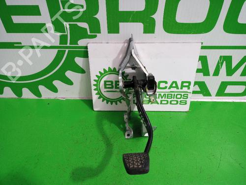 Used Break pedal Break pedal OPEL ASTRA H Saloon (A04) 1.4 (L69) (90 hp) 31545697 31545697