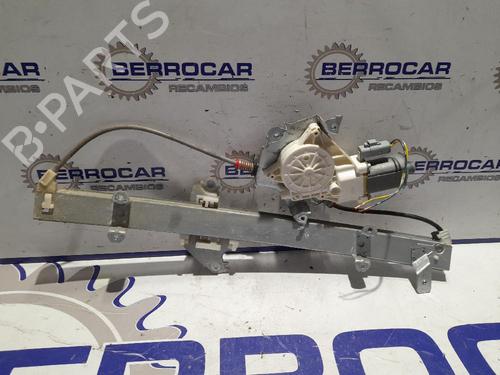 Rudehejsemekanisme Højre foran NISSAN MICRA III (K12) 1.2 LPG (80 hp) 31570531