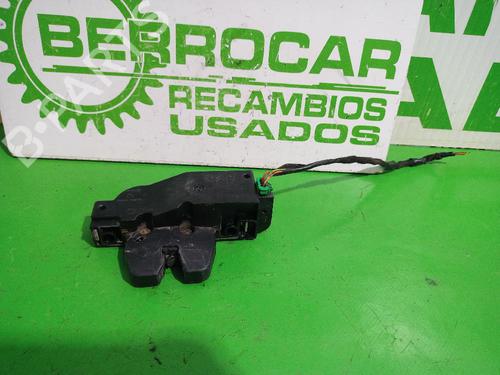 Used Tailgate lock PEUGEOT 407 SW (6E_, 6D_) 2.0 (136 hp) 31548403