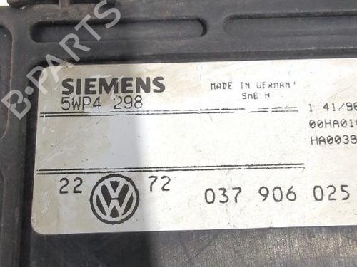 Engine control unit (ECU) VW GOLF V (1K1) 2.0 FSI | BP32463349M57
