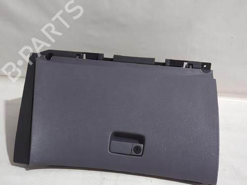 Used Glove box Glove box 37414543 37414543
