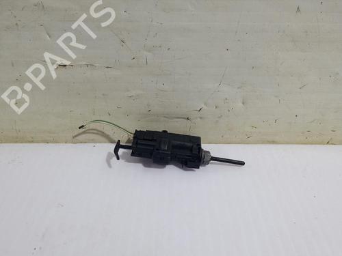 Used Fuel door actuator RENAULT SCÉNIC II (JM0/1_) [2003-2010]  31677489