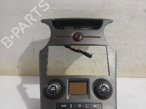 Used Climate control Climate control KIA CARENS III MPV (UN) 2.0 CRDi 140 (140 hp) 31564069 31564069