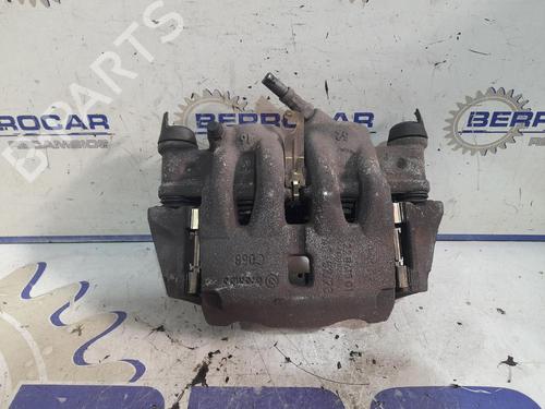 Used Right front brake caliper Right front brake caliper CITROËN JUMPER II Bus 2.2 HDi 130 (130 hp) 31540641 31540641