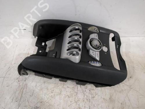 Used Climate control Climate control MINI MINI (R56) One (95 hp) 31564703 31564703