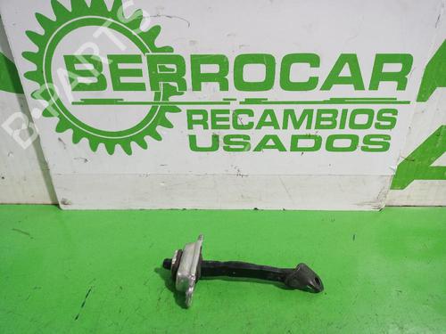 Used Hinge/Door check strap HYUNDAI GETZ (TB) 1.1 (63 hp) 31551850