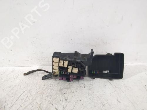 Used Fuse box Fuse box SUZUKI SWIFT III (MZ, EZ) 1.3 (RS413, ZC11S) (92 hp) 32490265 32490265