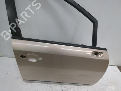 Right front door KIA CARENS III MPV (UN) 2.0 CRDi 140 | BP31563984C3 