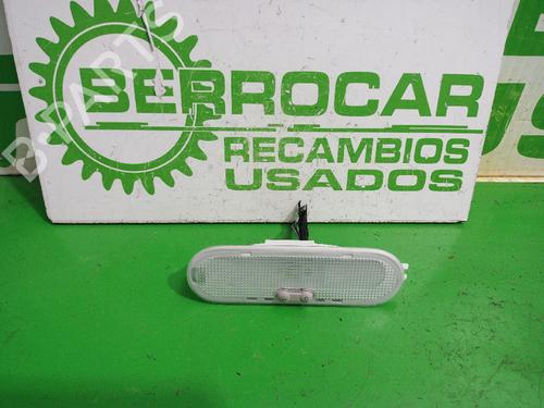 Used Interior roof light NISSAN QASHQAI II (J11, J11_) 1.3 DIG-T (140 hp) 31548954