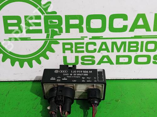 Used Electronic module Electronic module SKODA FABIA I Saloon (6Y3) 1.2 (64 hp) 31543897 31543897