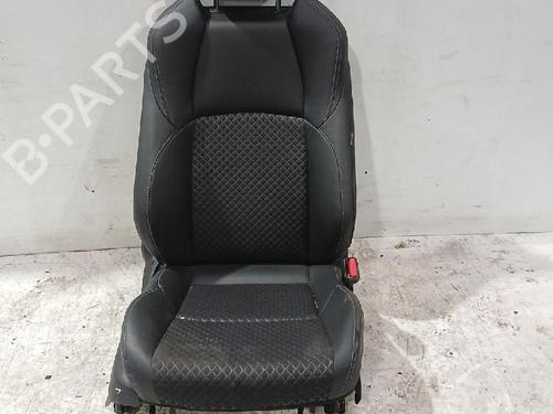 Stol høyre foran TOYOTA YARIS (_P21_, _PA1_, _PH1_) 1.5 Hybrid (MXPH11) (92 hp) 32461784