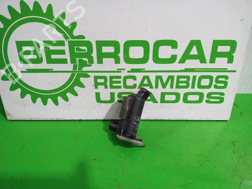 washer-pump-ford-focus-i-saloon-dfw-1999-2000-2001-2002-2003-2004-2005-2006-2007-2008-2009-31544152 main image