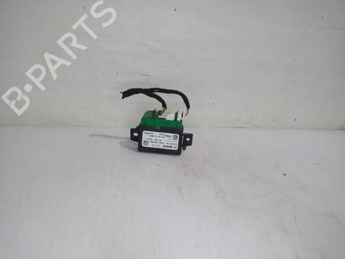 Used Electronic module Electronic module PEUGEOT 308 SW II (LC_, LJ_, LR_, LX_, L4_) 1.2 THP 110 (110 hp) 31558140 31558140