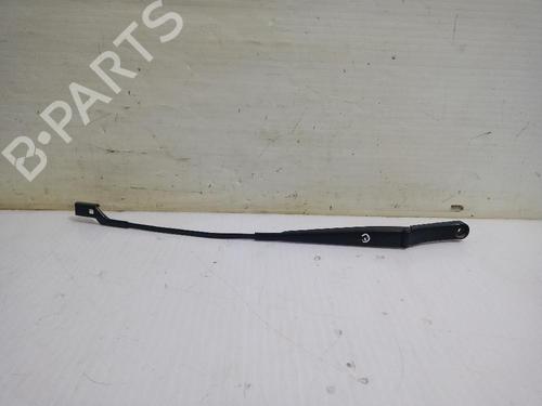 Used Front windshield wiper arm Front windshield wiper arm SKODA YETI (5L) 1.2 TSI (105 hp) 31560638 31560638