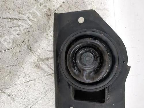 Used Engine mount KIA RIO II (JB) 1.5 CRDi (110 hp) 31566236