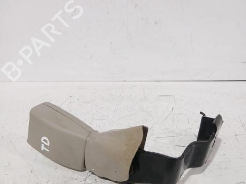 Used Seat buckle TOYOTA AVENSIS Saloon (_T25_) 2.0 D-4D (ADT250_, ADT250R) (126 hp) 32489735