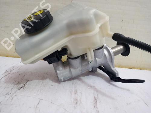 Used Brake master cylinder Brake master cylinder SEAT IBIZA V (KJ1, KJG) 1.0 TSI (95 hp) 31559883 31559883