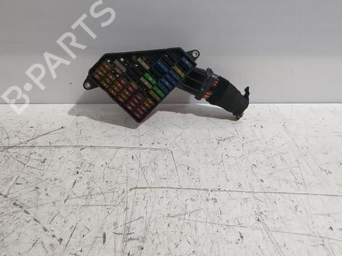 Used Fuse box Fuse box VW POLO IV (9N_, 9A_) 1.9 SDI (64 hp) 33231883 33231883
