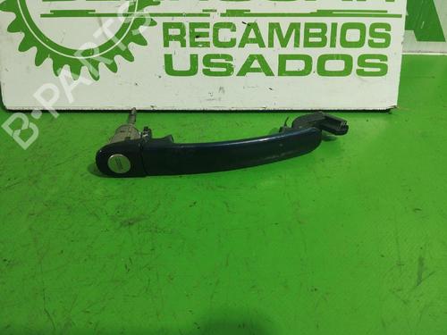 Used Front left exterior door handle VW PASSAT B5.5 (3B3) 1.6 (102 hp) 31545759
